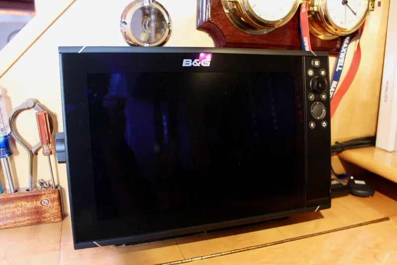 Sir Isaac Yacht Photos Pics 