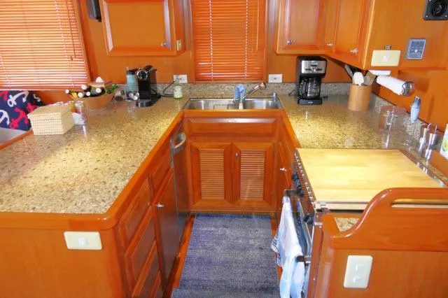 Sea Ya Soon Yacht Photos Pics Galley