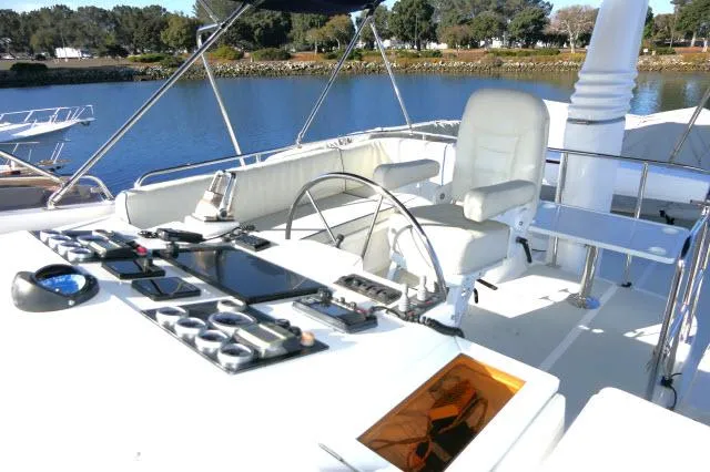 Sea Ya Soon Yacht Photos Pics Flybridge aft starboard