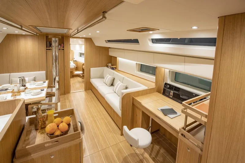 Coco Yacht Photos Pics 