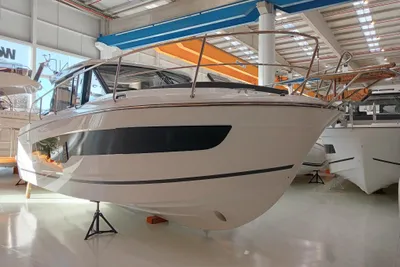 2025 Jeanneau Merry Fisher 1095 Coupe