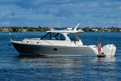 Hinckley 40x