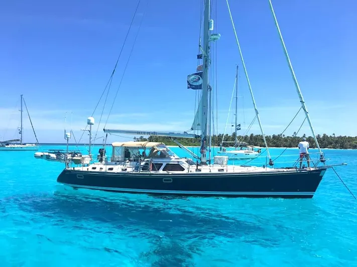 Blue Pearl Yacht Photos Pics 