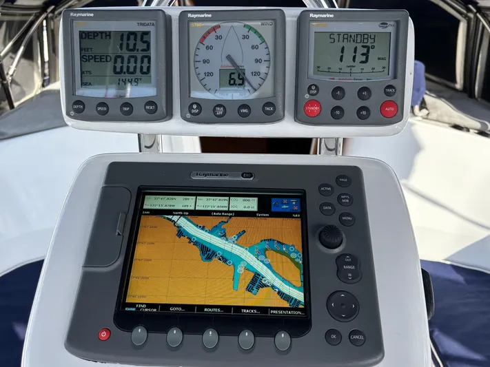 Northern Sky Yacht Photos Pics 