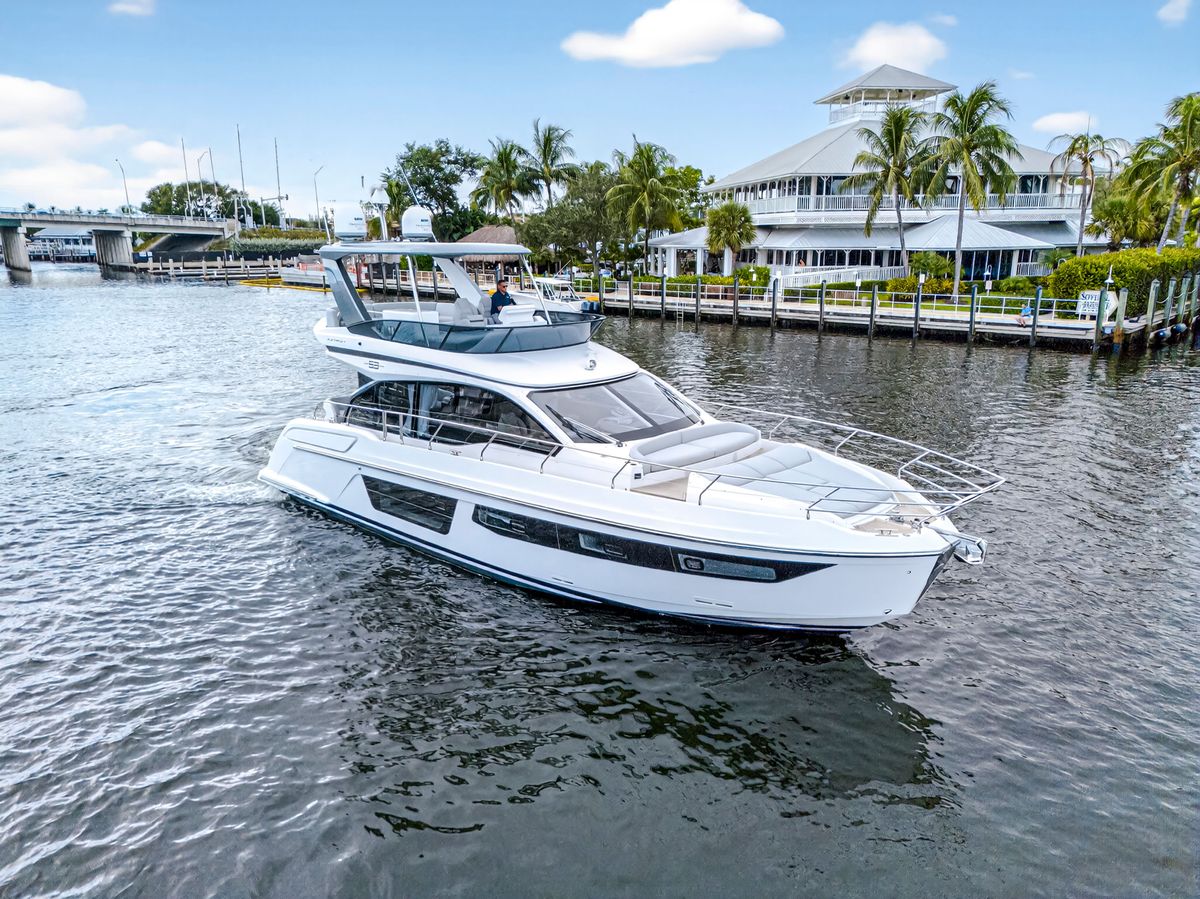 2024 Azimut 53 