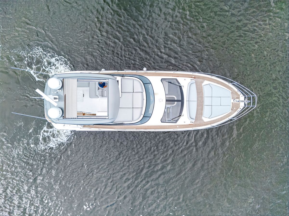 2024 Azimut 53 