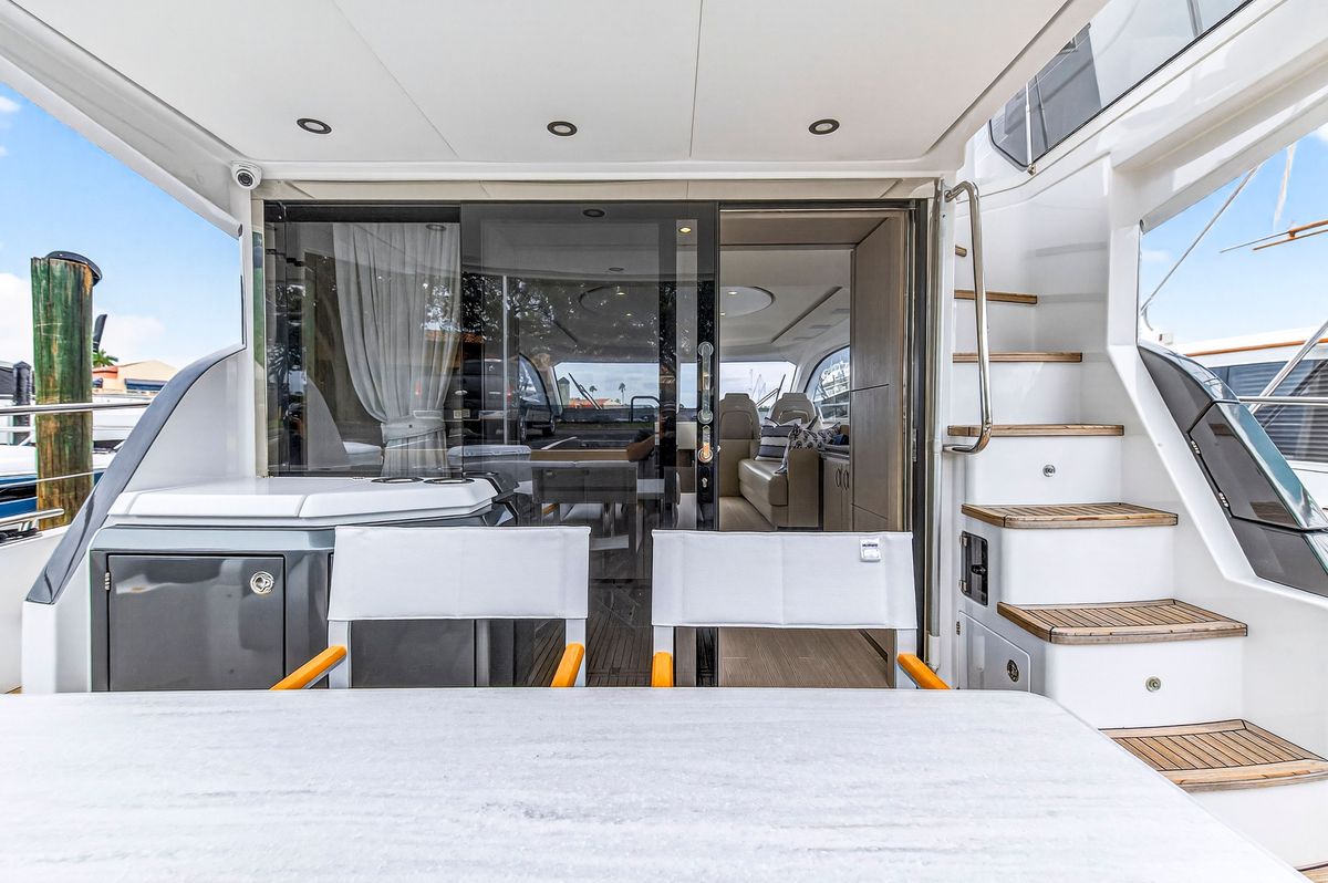 2024 Azimut 53 