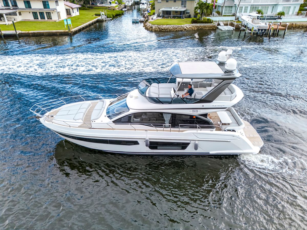 2024 Azimut 53 