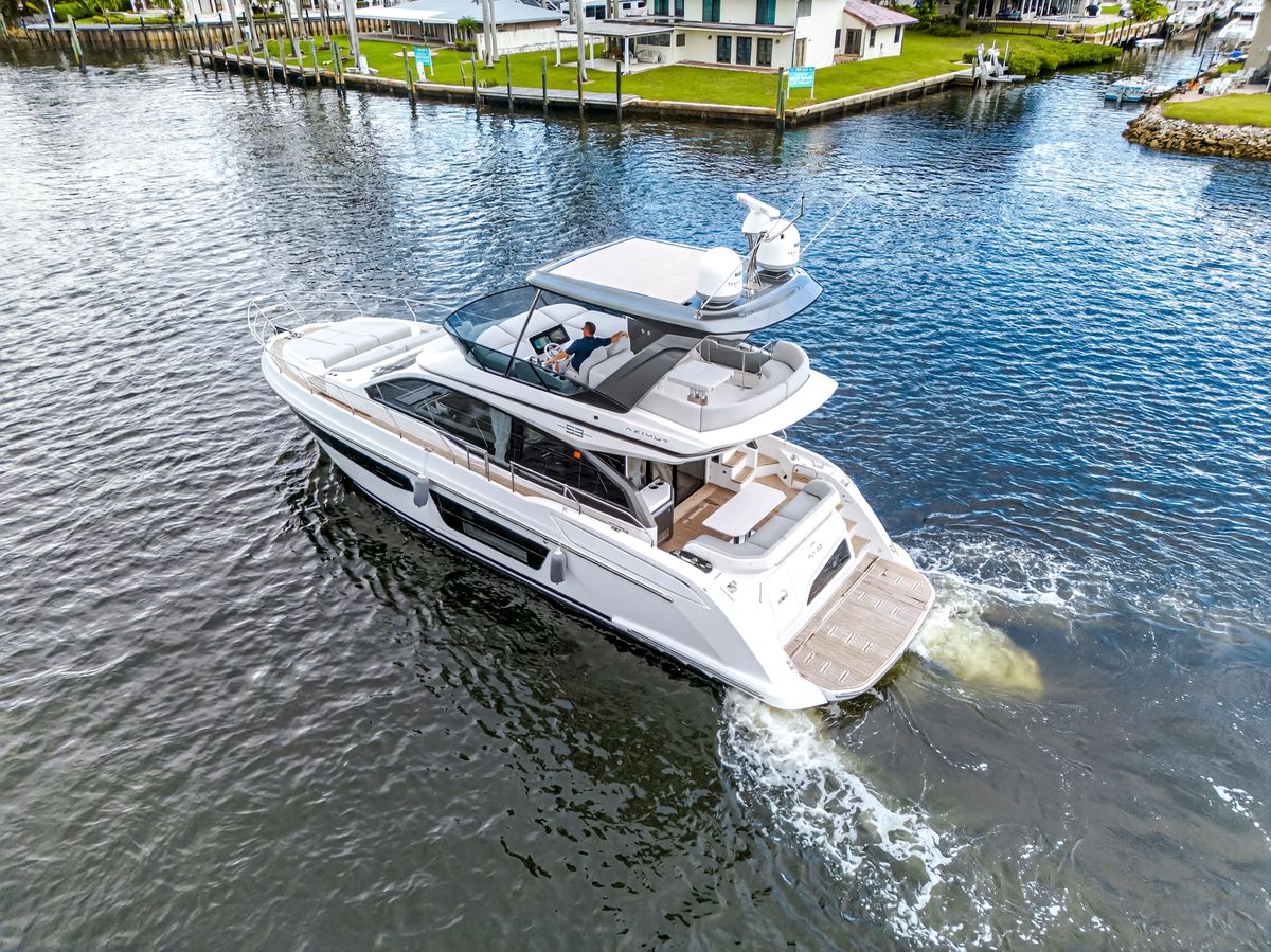 2024 Azimut 53 