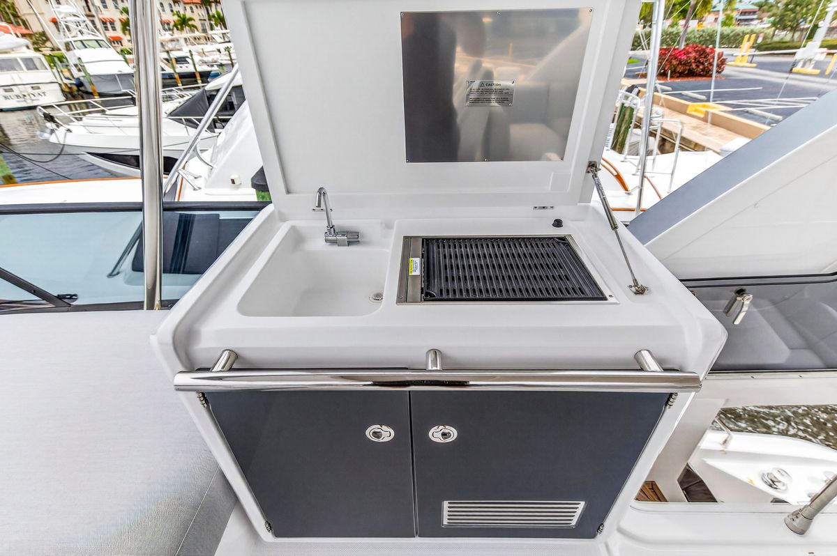 2024 Azimut 53 