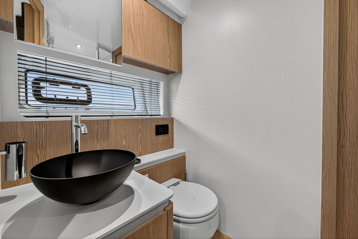 2024 Azimut 53 