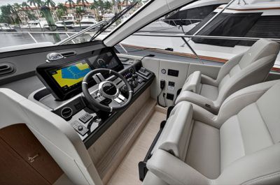Yacht
