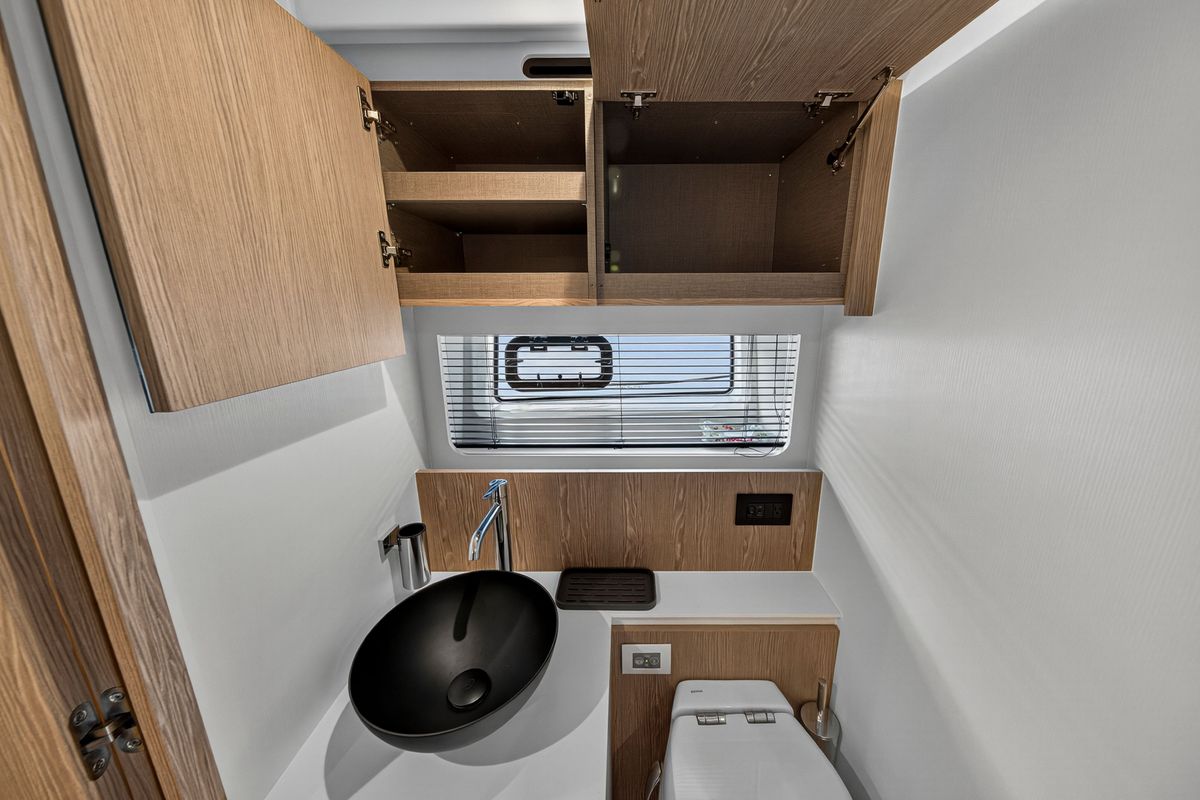 2024 Azimut 53 