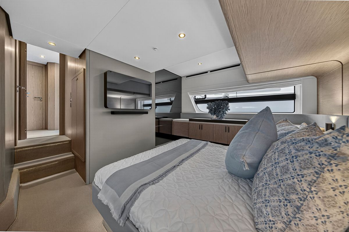2024 Azimut 53 