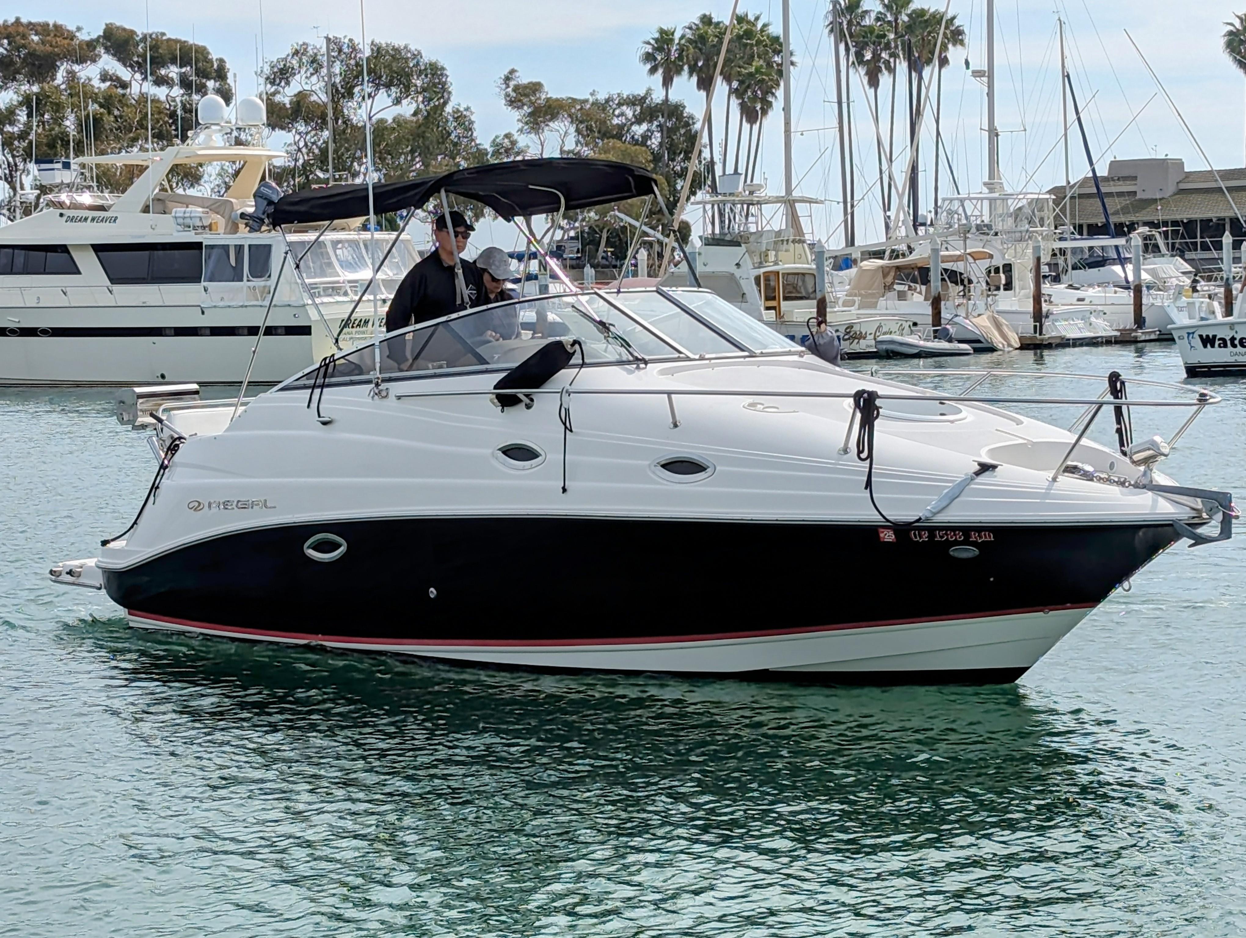 2006 Regal 2665 Commodore Express Cruiser for sale - YachtWorld