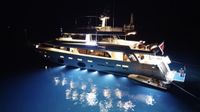2011 Ferretti Yachts Navetta