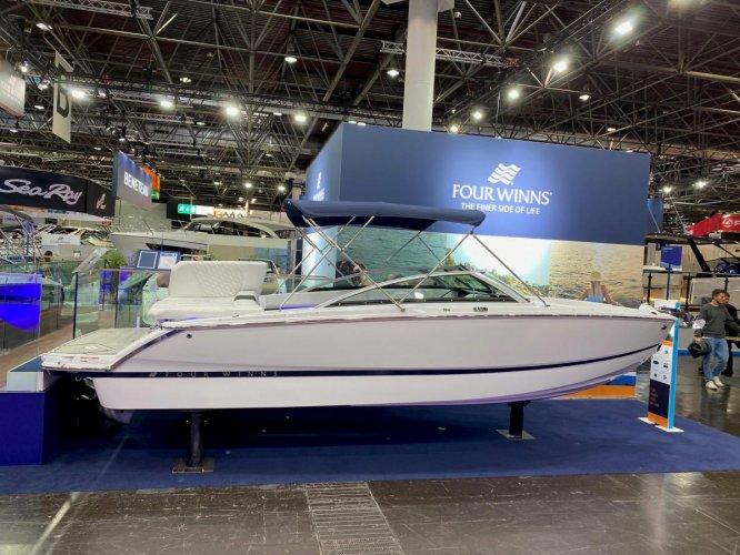Four Winns H4 2023 8m