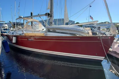 Moody 42 Center Cockpit