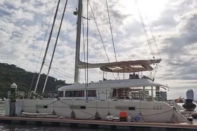 Lagoon 620