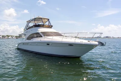 Sea Ray 44 Sedan Bridge