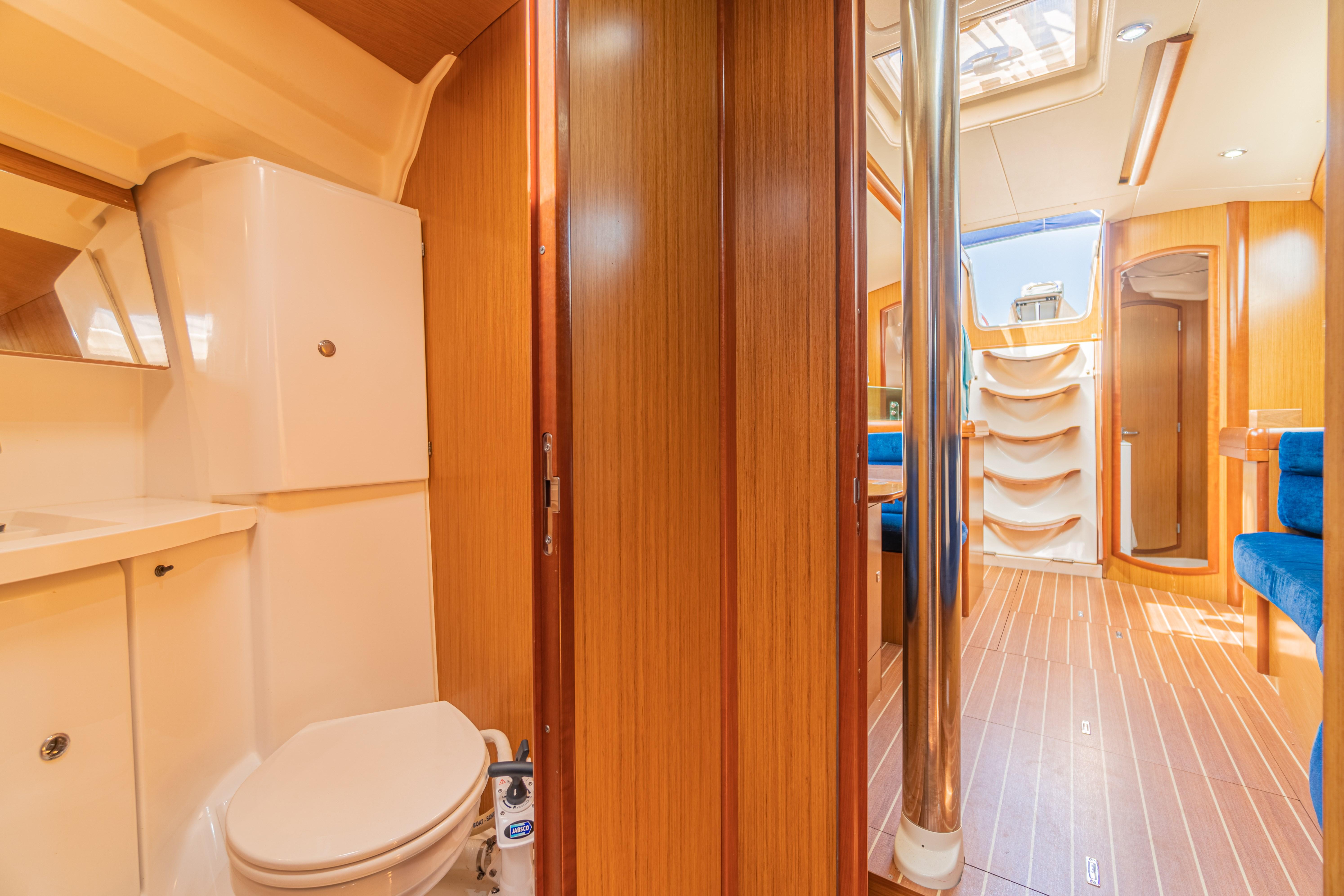 2008 Jeanneau Sun Odyssey 42 DS Cruiser for sale YachtWorld