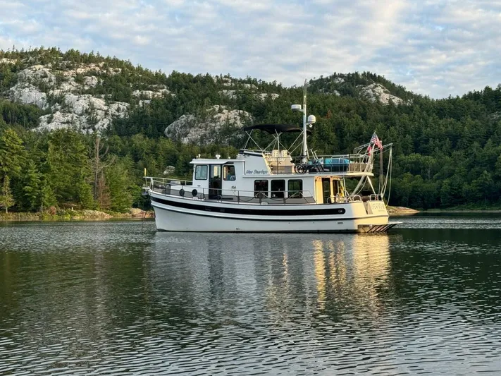 New Bearings Yacht Photos Pics 2000 Nordic Tug 42 Exterior
