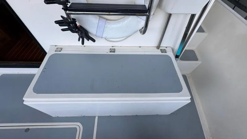 New Bearings Yacht Photos Pics 2000 Nordic Tug 42 Aft Sun Deck Storage