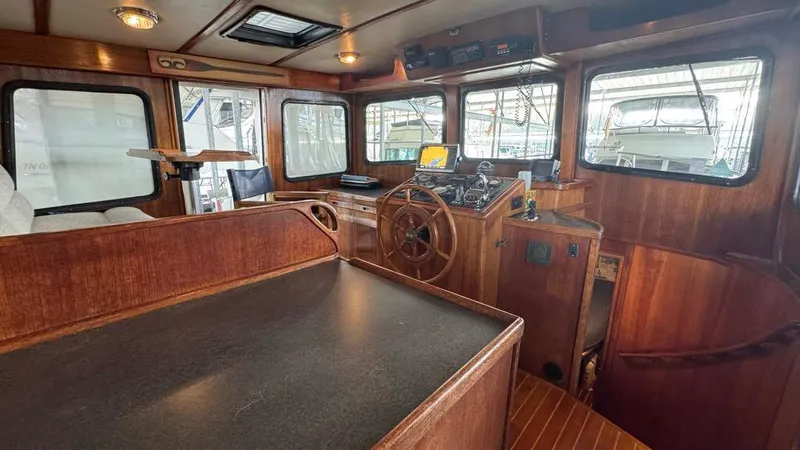 New Bearings Yacht Photos Pics 2000 Nordic Tug 42 Pilothouse