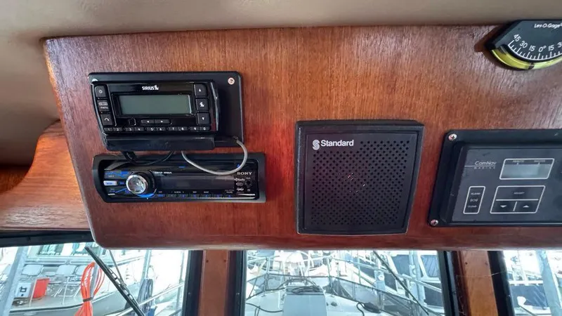 New Bearings Yacht Photos Pics 2000 Nordic Tug 42 Pilothouse controls