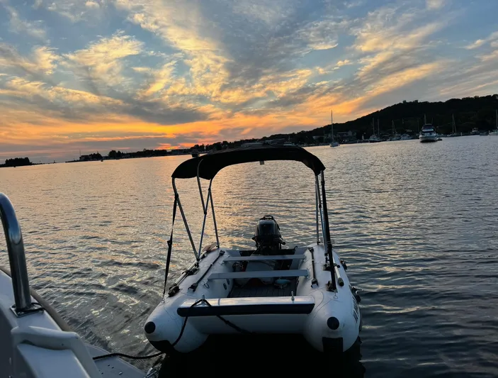 New Bearings Yacht Photos Pics 