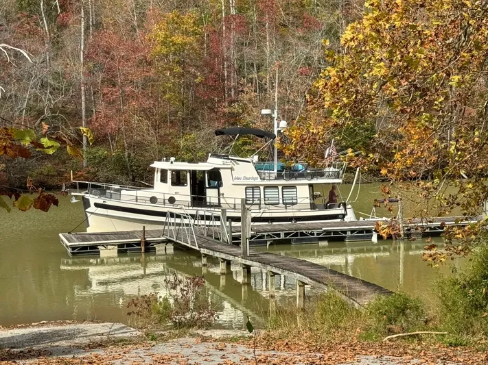 New Bearings Yacht Photos Pics 