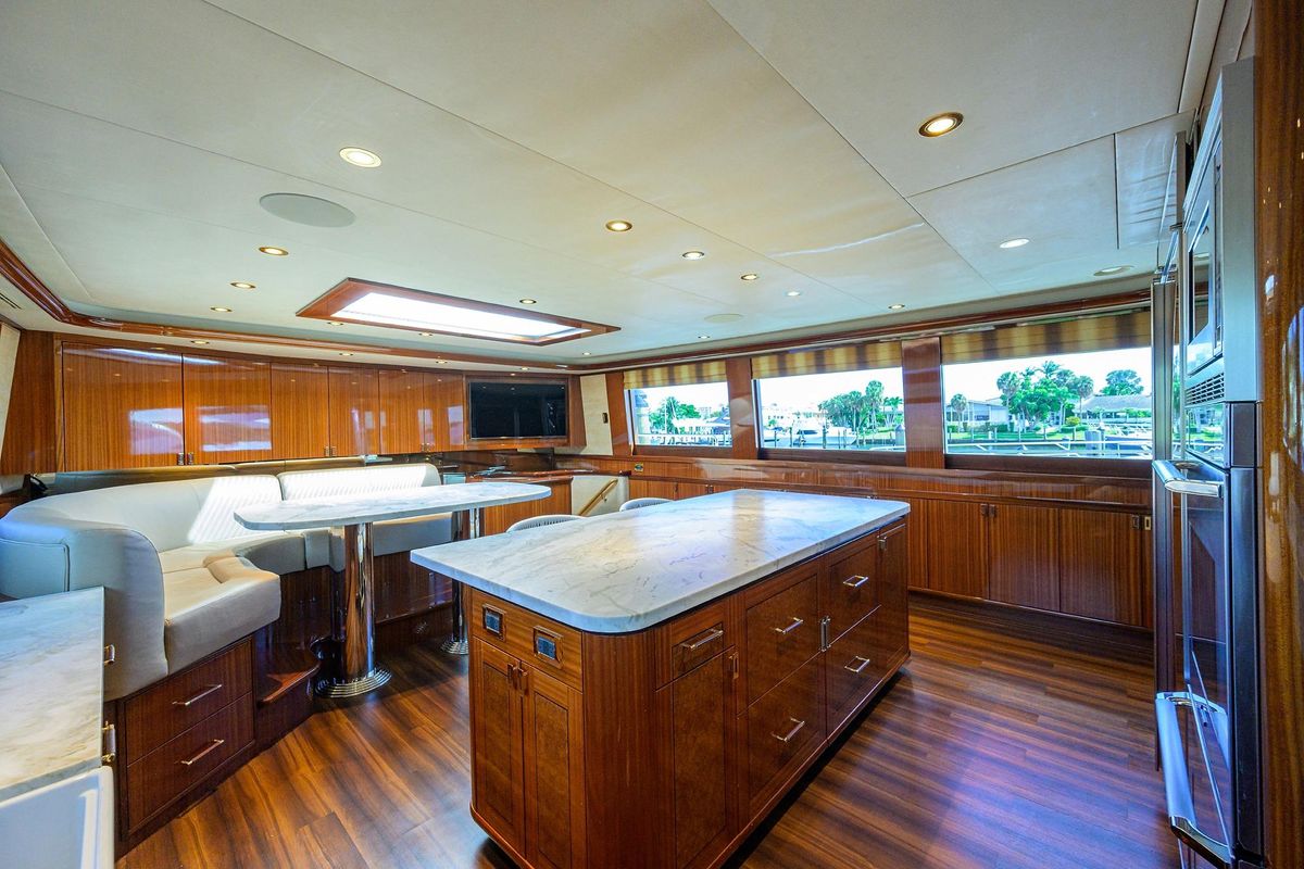 2014 Westport 112 