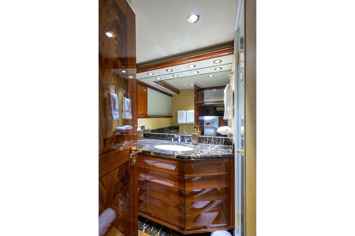 2014 Westport 112 