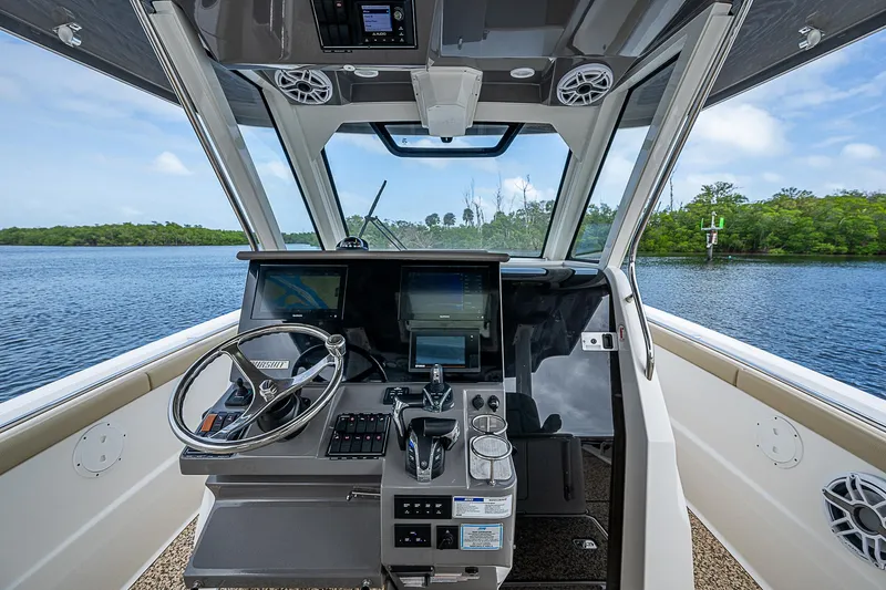 She Gone Yacht Photos Pics 