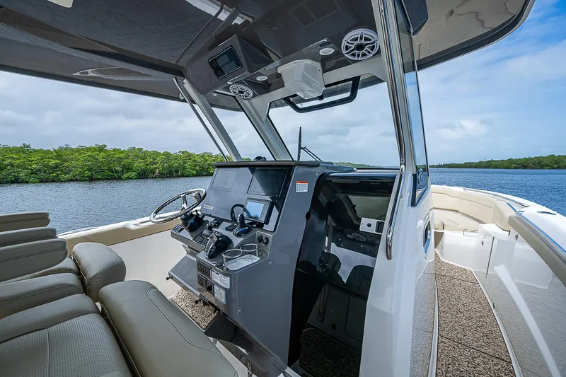 She Gone Yacht Photos Pics 