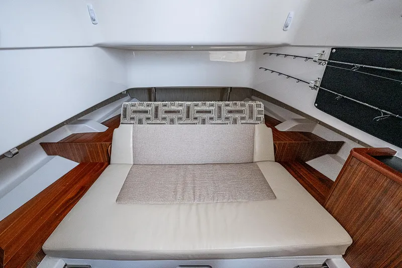 She Gone Yacht Photos Pics 