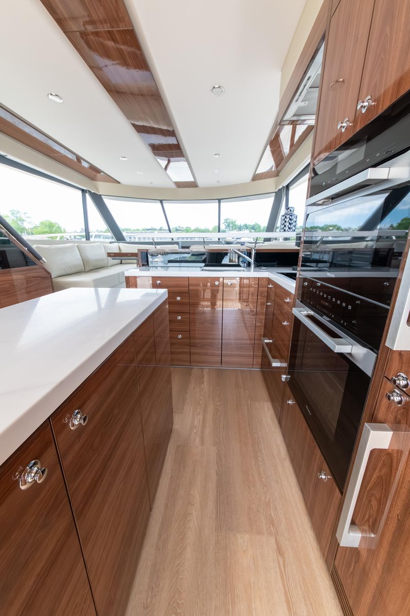 2024 Maritimo 55 
