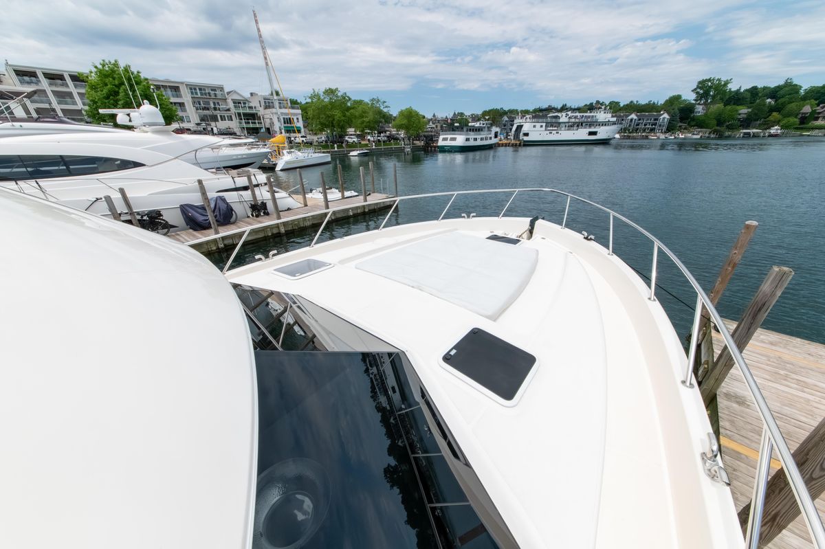 2024 Maritimo 55 