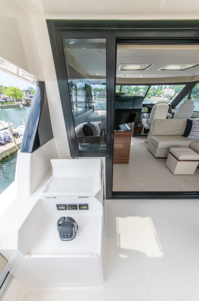 2024 Maritimo 55 
