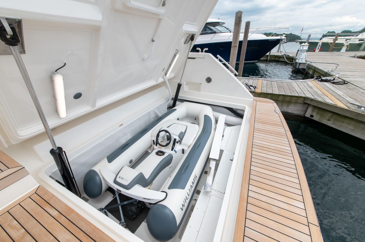 2024 Maritimo 55 