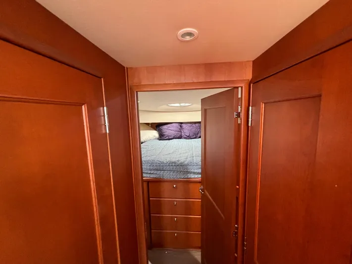  Yacht Photos Pics Interior cabin of 2004 Silverton 38 Convertible yacht with wooden finish.