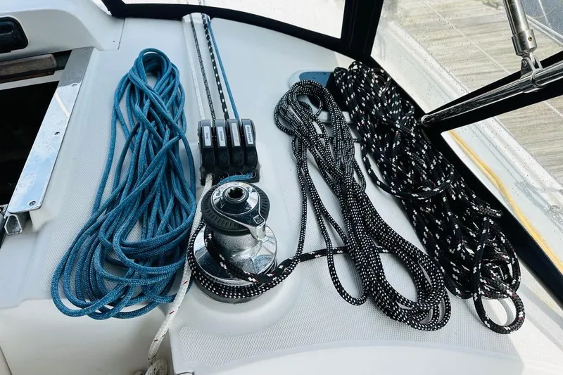 Free Range Yacht Photos Pics Deck of 2005 Hunter 44 sailboat with ropes and winch.