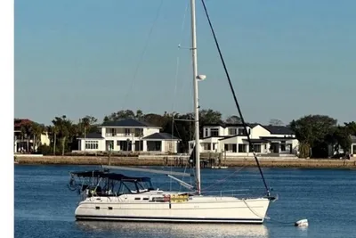 Hunter 44