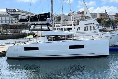 2024 Lagoon 40
