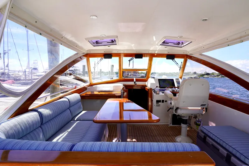 Teewinot Yacht Photos Pics 