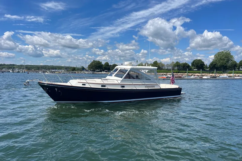 Teewinot Yacht Photos Pics 