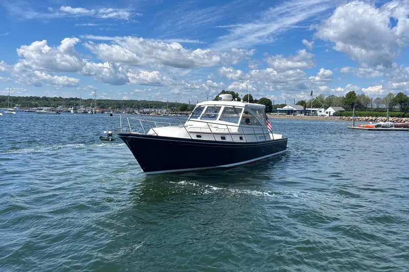 Teewinot Yacht Photos Pics 