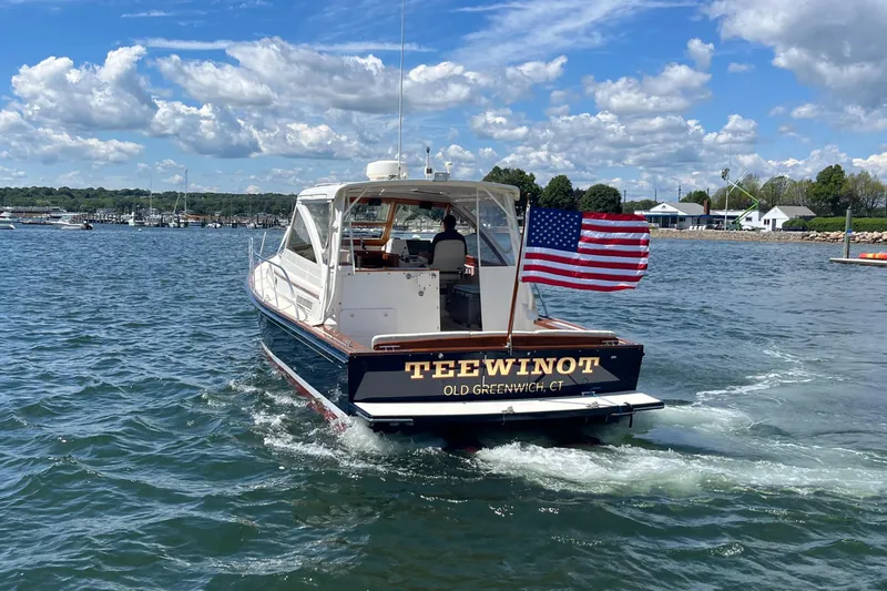 Teewinot Yacht Photos Pics 