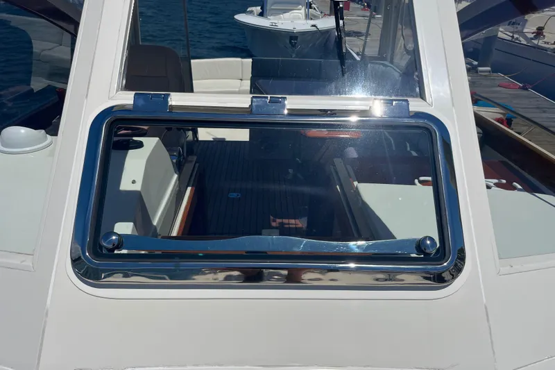 Teewinot Yacht Photos Pics 