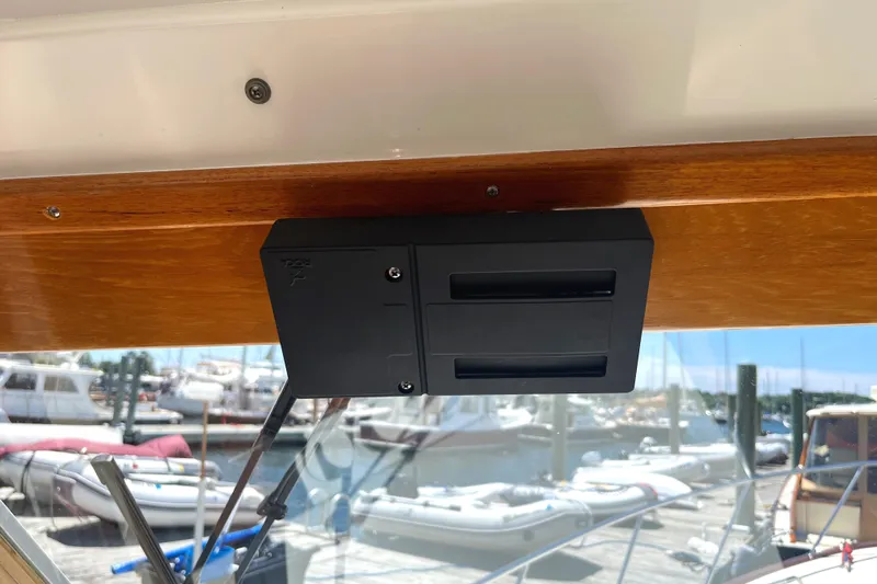 Teewinot Yacht Photos Pics 